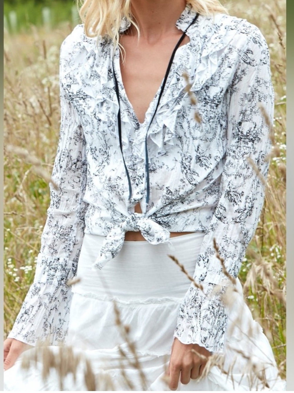 CINO VINTAGE TOILE OFF WHITE BUTTON DOWN RUFFLE SHIRT Size Large